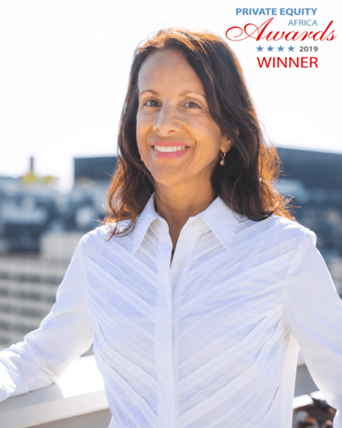 Carolyn Campbell (COO) reçoit le Private Equity Africa – Women Impact Award 2019