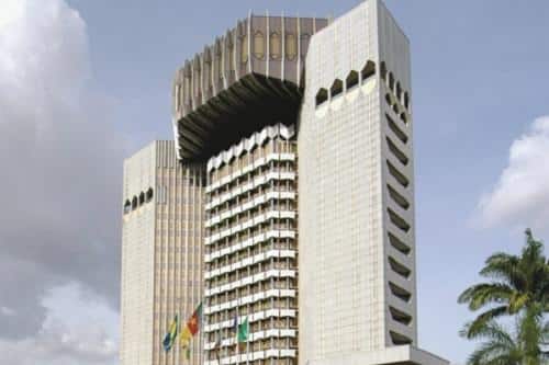 CEMAC : la BEAC offre environ 885 millions USD aux banques commerciales
