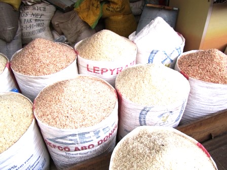 Cameroun : des importations du riz et du poisson accroissent le déficit commercial