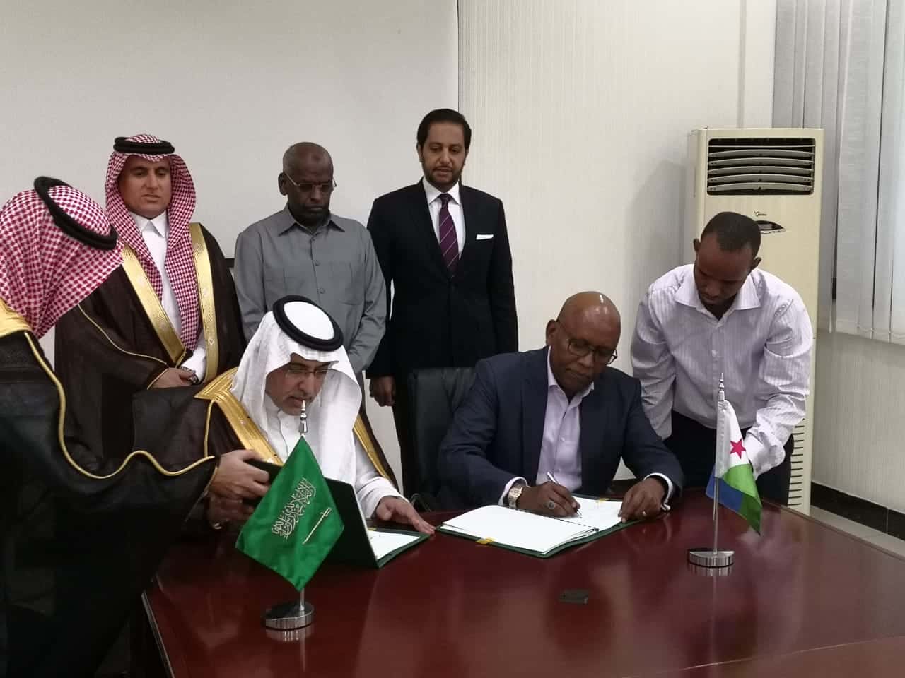 Le Fonds Saoudien pour le Développement Etablit une Collaboration pour Financer des Projets d’Infrastructure Sociale à Djibouti
