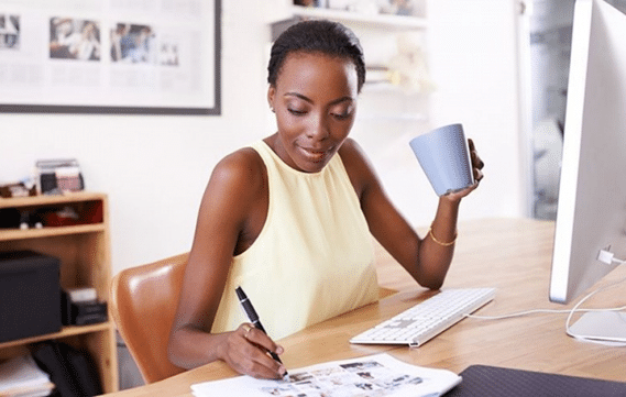40 économies entreprennent 62 réformes juridiques pour faire progresser la participation économique des femmes