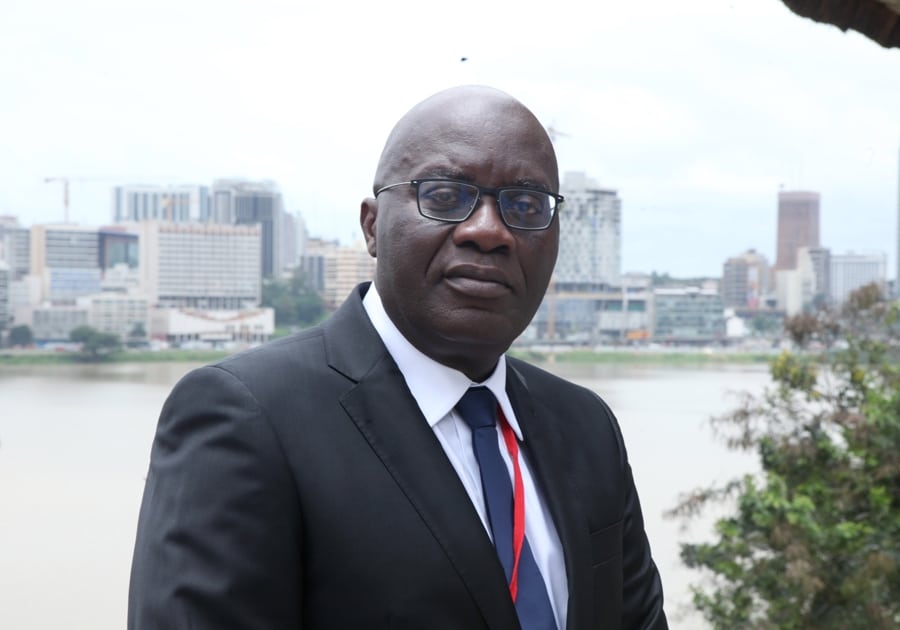 Roger Boa Johnson, officier de l&rsquo;Ordre national de la république de Côte d&rsquo;Ivoire