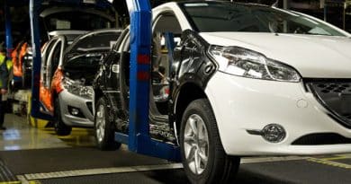 Algérie : UBER rachète Yassir, leader du marché des Voitures de transport avec chauffeurs (VTC)