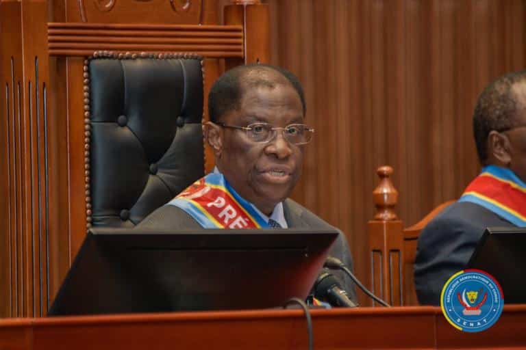 RDC : Tambwe Mwamba justifie la convocation du Congrès pour valider l’état d’urgence