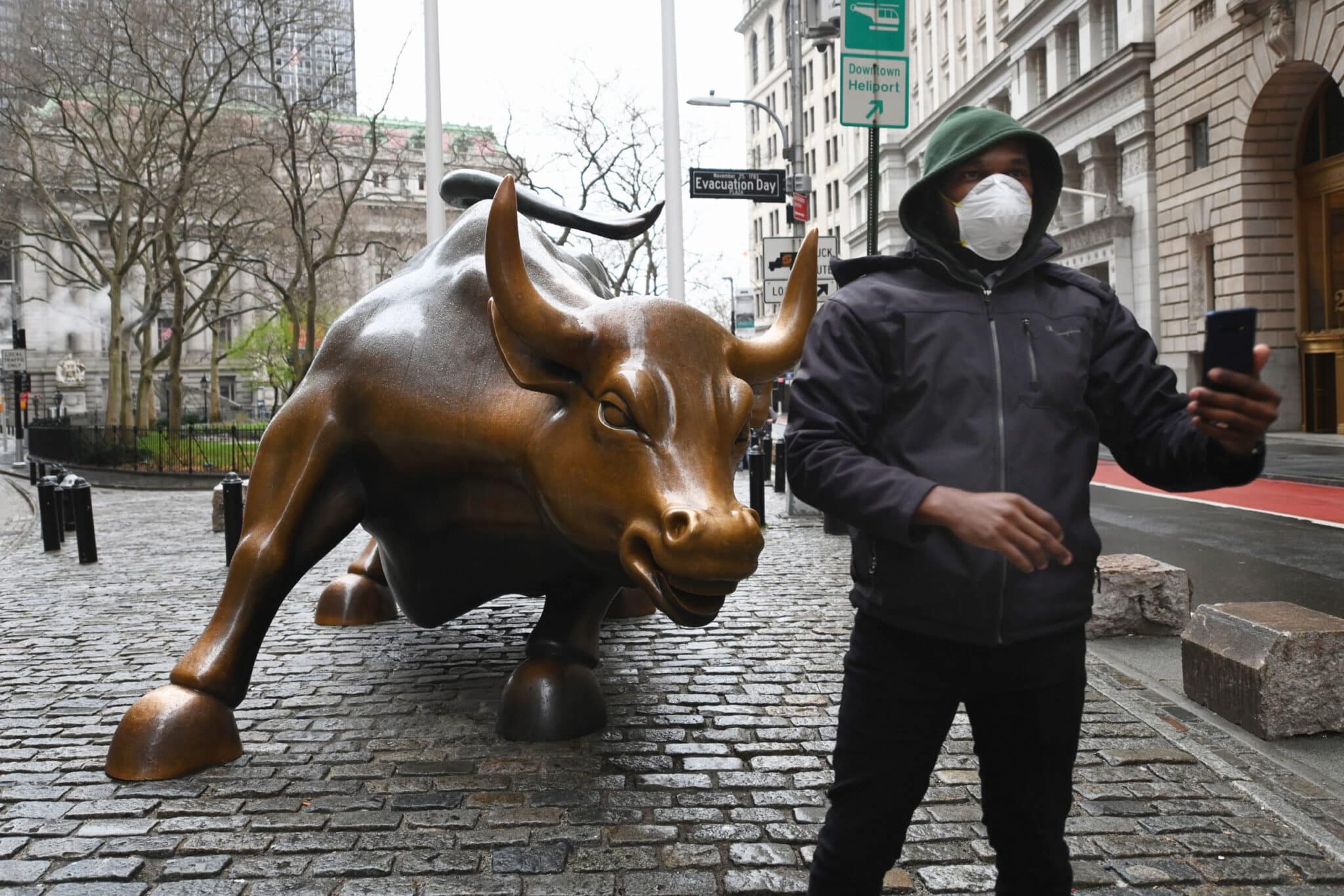 Vu de la BRVM: les bourses rebondissent, portées par les espoirs d’un traitement contre le covid-19