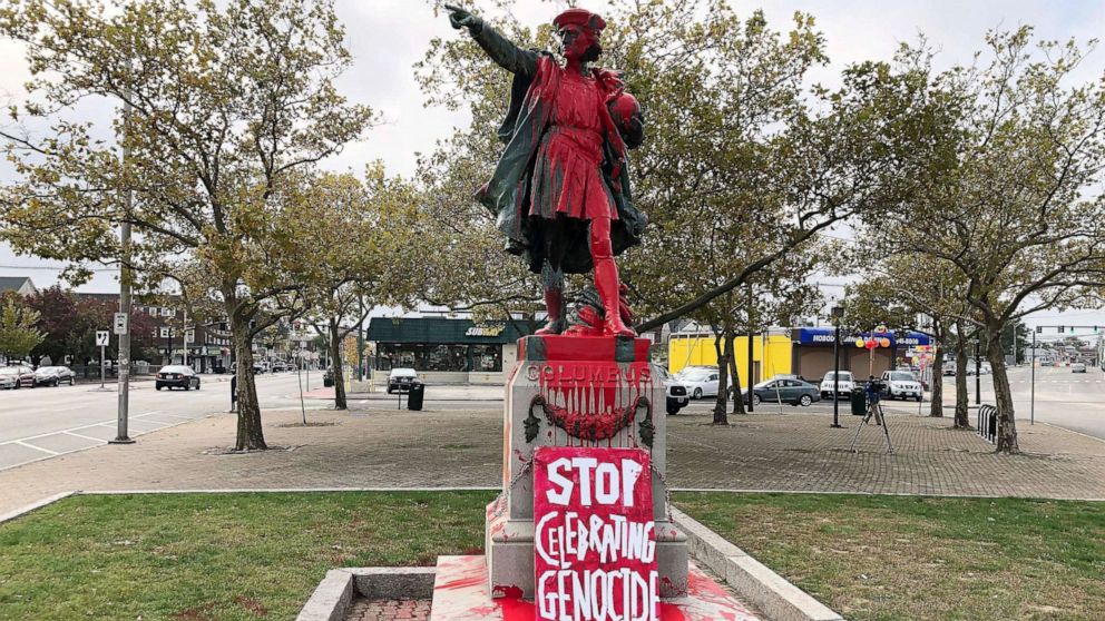 En Amérique, les statues de Christophe Colomb déboulonnées
