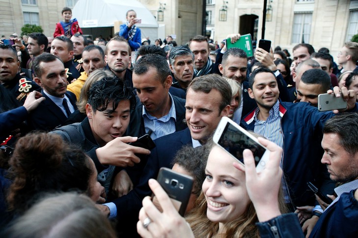 Une  majorité de français sont pour l&rsquo;Europe et estiment qu&rsquo;Emmanuel Macron n&rsquo;a pas été à la hauteur (sondages)