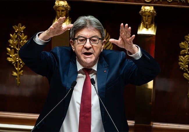 En France, Jean-Luc Mélenchon préfère « la lutte des classes » au « privilège blanc »