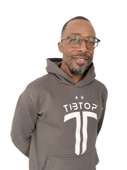 Le mauritanien Bakary Kamara, l’inventeur du protège-tibia connecté