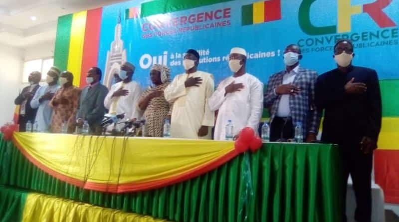 Mali: les partisans de IBK retrouvent de la voix