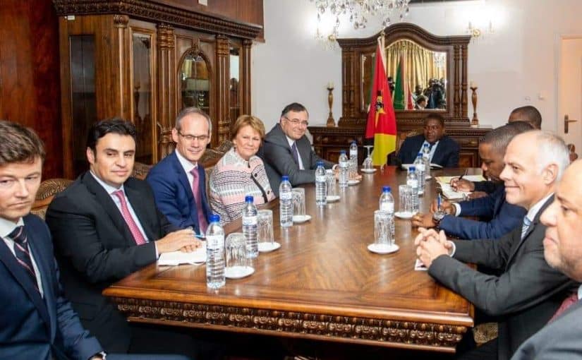 Total emprunte  14,9 milliards de dollars pour son méga-projet  gazier  au Mozambique