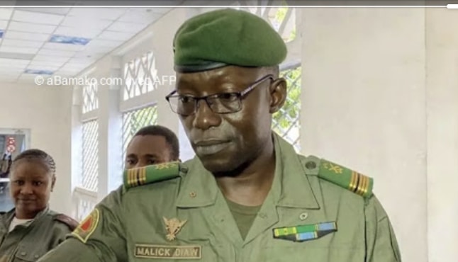 Mali: le colonel Malick Diaw au Burkina Faso