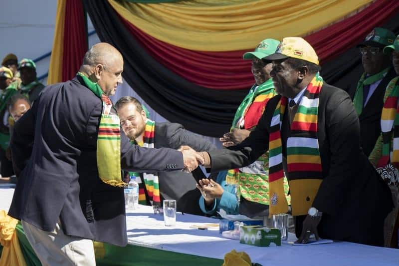 Zimbabwe: le président Emmerson Mnangagwa va indemniser les fermiers blancs