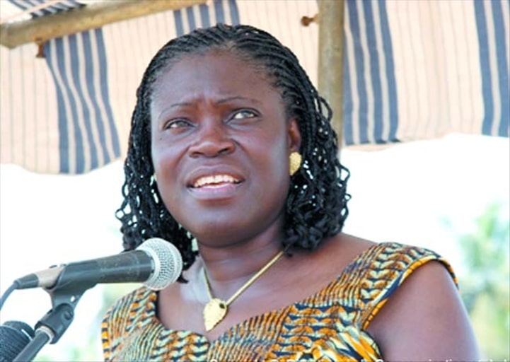 Présidentielle en Côte d’Ivoire: Simone Gbagbo juge la candidature de Ouattara illégale et suggère un report du scrutin