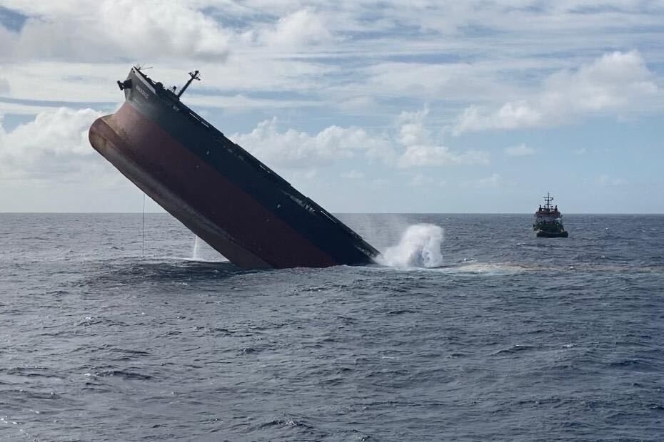 [Tribune] Marée noire à l’Ile Maurice : quelles mesures de réparation et de prévention des conséquences écologiques ?