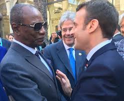 Pied de lettre: “le piège africain de Emmanuel Macron”