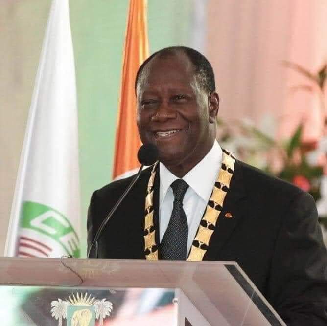 Côte d’Ivoire : Alassane Ouattara dans ses nouveaux habits de premier Président de la IIIe République