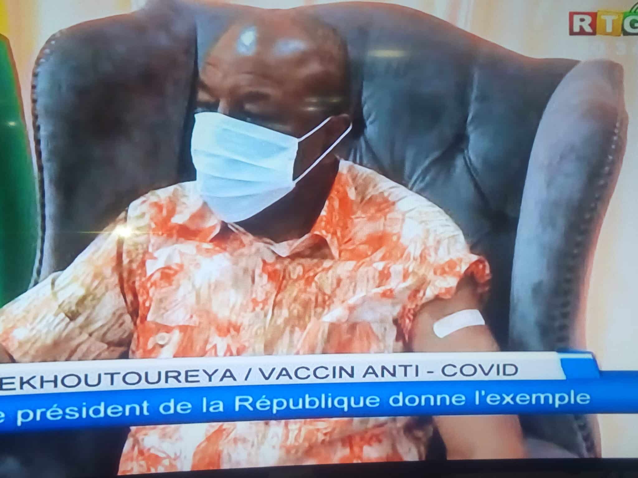 Covid-19: Après l&rsquo;Algérie et avant la Tunisie, la  Guinée donne le feu vert au vaccin Spoutnik 5