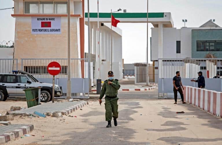 Maroc: le Polisario bombarde l’axe routier de Guerguérat (analyse)