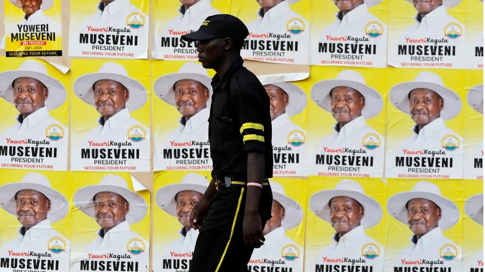Ouganda: Yoweri Museveni (presque) réélu mais malmené à Kampala