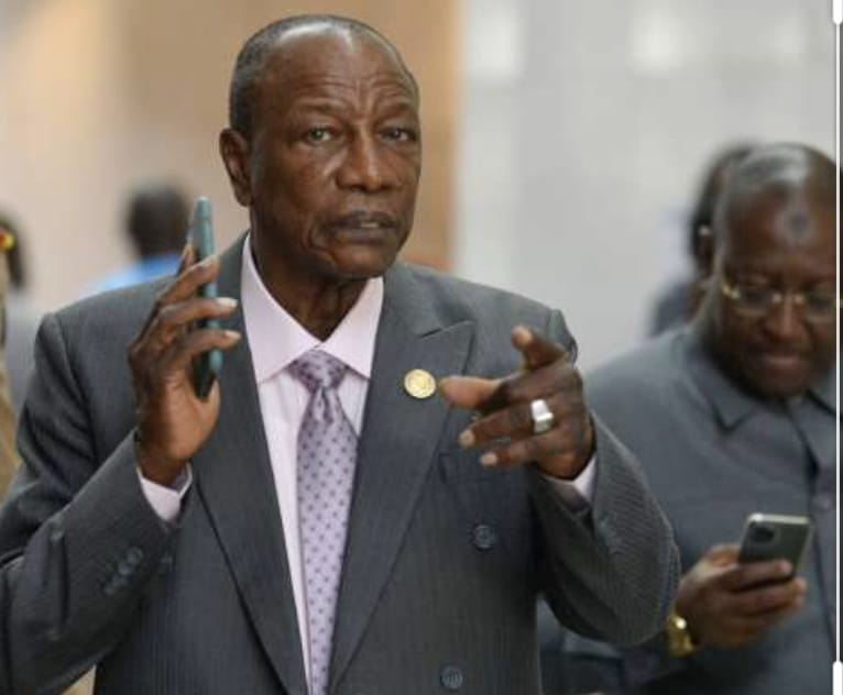 Guinée-Niger: le jeu de dés  du professeur Alpha Condé