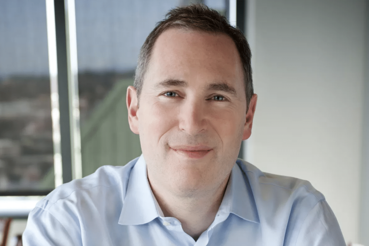 Qui est Andy Jassy, successeur de Jeff Bezos à la direction d’Amazon ?