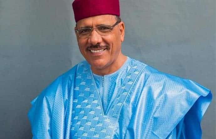 Niger: pour sa com, Mohamed Bazoum rempile avec Image 7