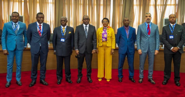 RDC : le premier ministre invité à « prioriser l&rsquo;économie »