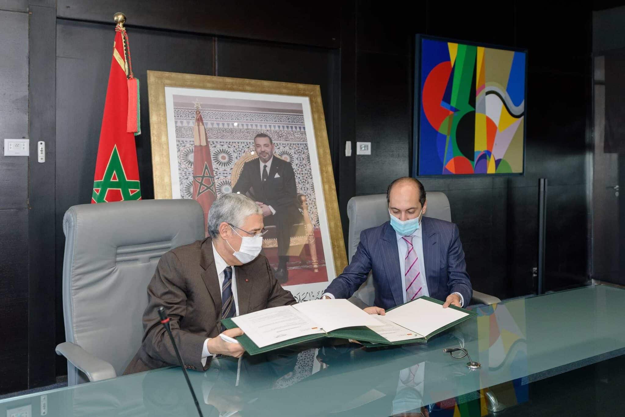 Le groupe Attijariwafa bank et l’Agence Marocaine de Coopération Internationale, signent une convention de partenariat dédiée aux talents africains