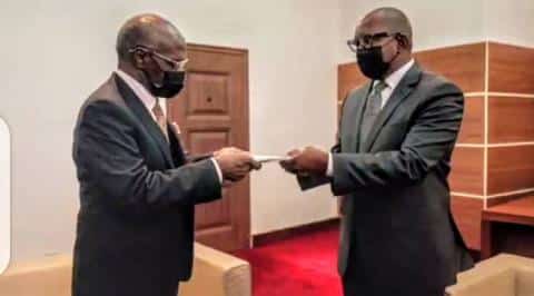RDC : les entreprises remettent un mémorandum au premier ministre