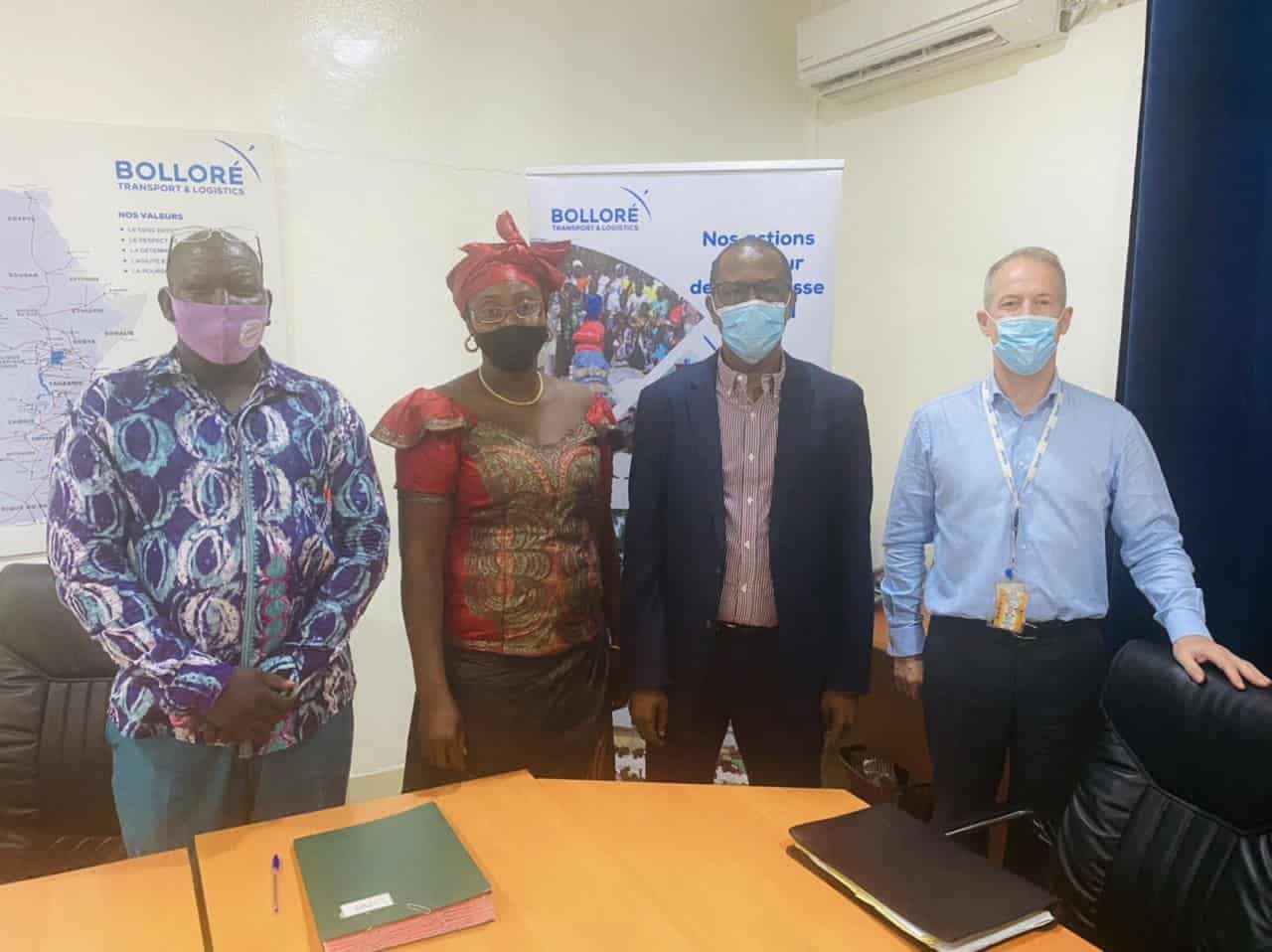 Bolloré Transport & Logistics Tchad soutient la scolarisation de 100 jeunes filles