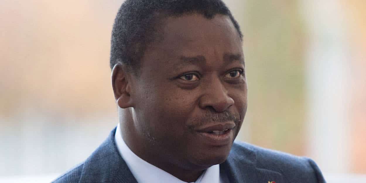 Standard & Poor’s  fait passer la note du Togo à « B » avec perspective positive