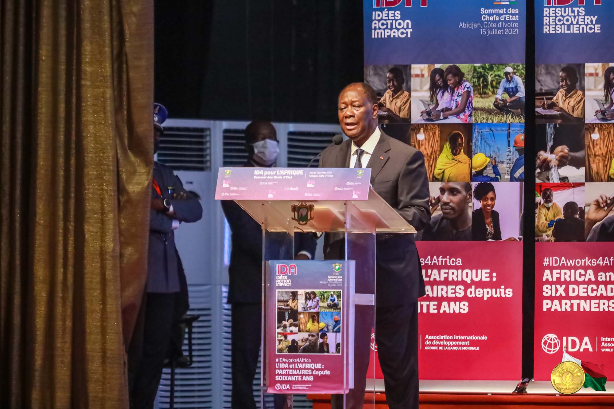 Covid-19 : les recettes d’Alassane Ouattara pour la relance des économies africaines