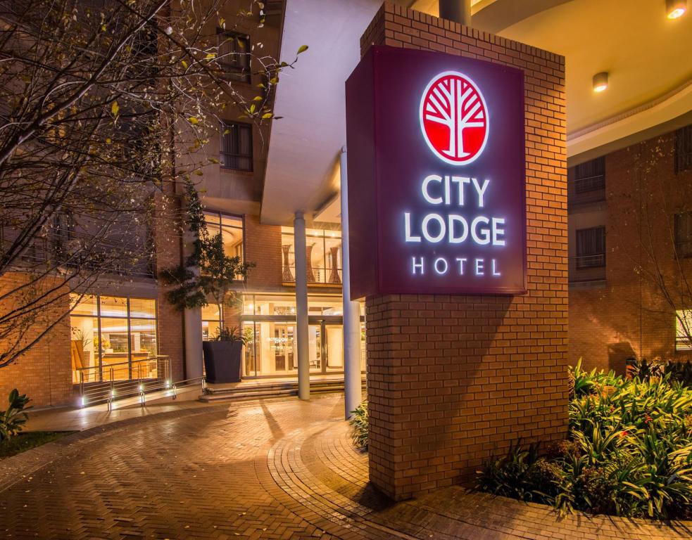 Le groupe hôtelier sud-africain City Lodge cède 4 hôtels à Actis au Kenya et en Tanzanie