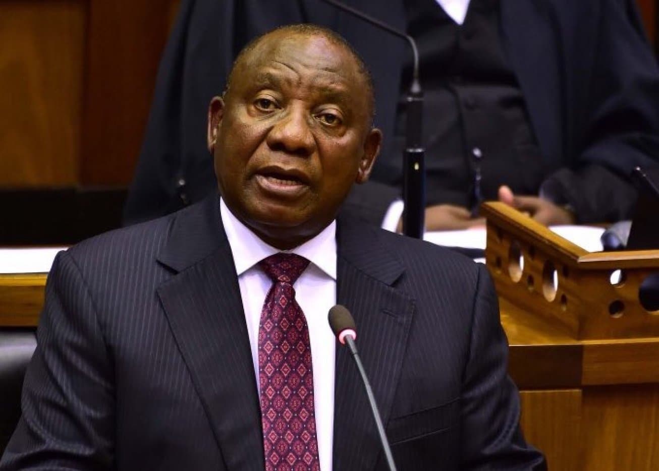 Afrique du Sud : Cyril Ramaphosa reporte la mise en œuvre de la loi sur l’Assurance maladie nationale