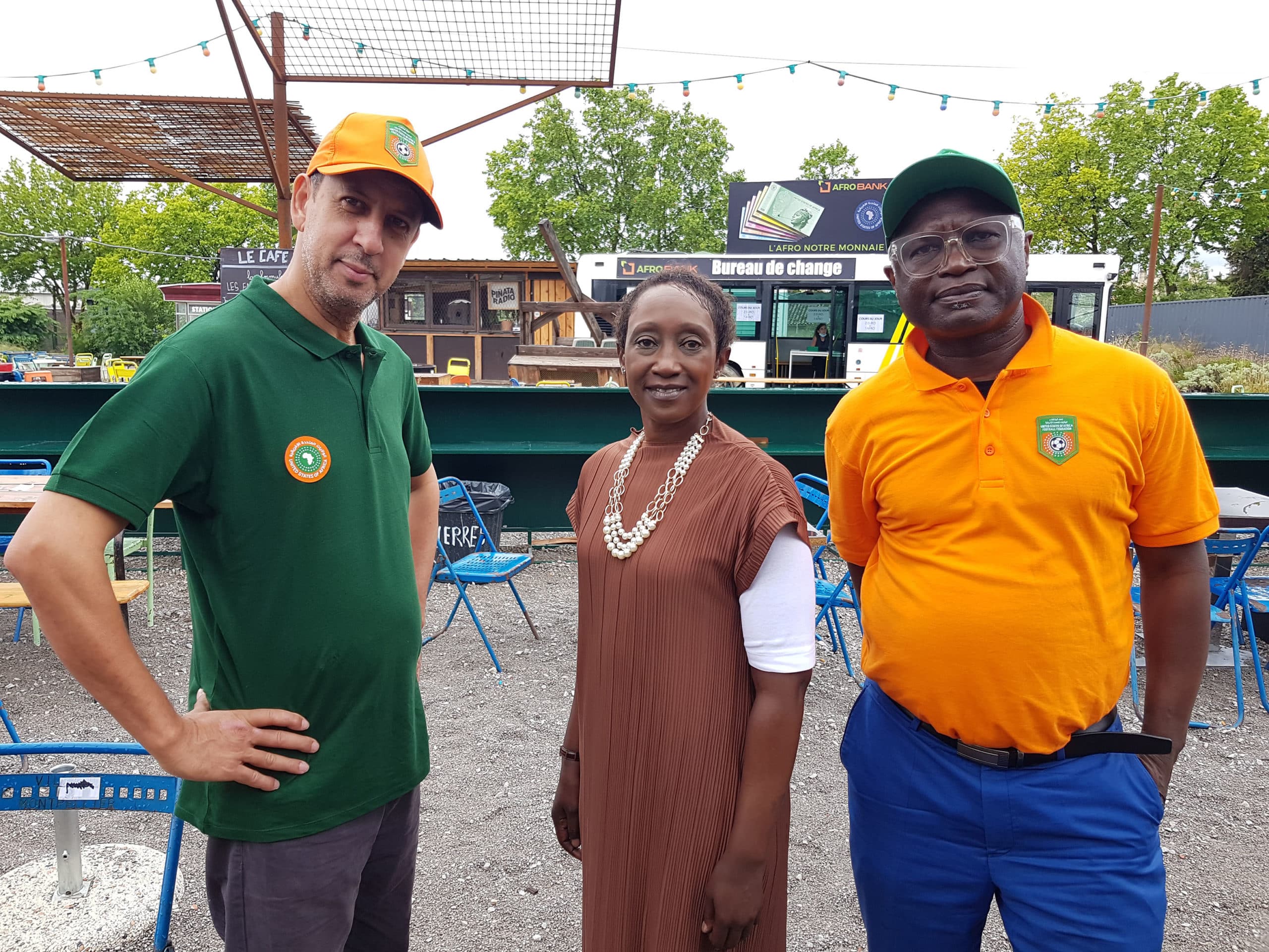 Les chroniques de Maria Nadolu:  deux artistes, deux parcours extraordinaires et  un défi…