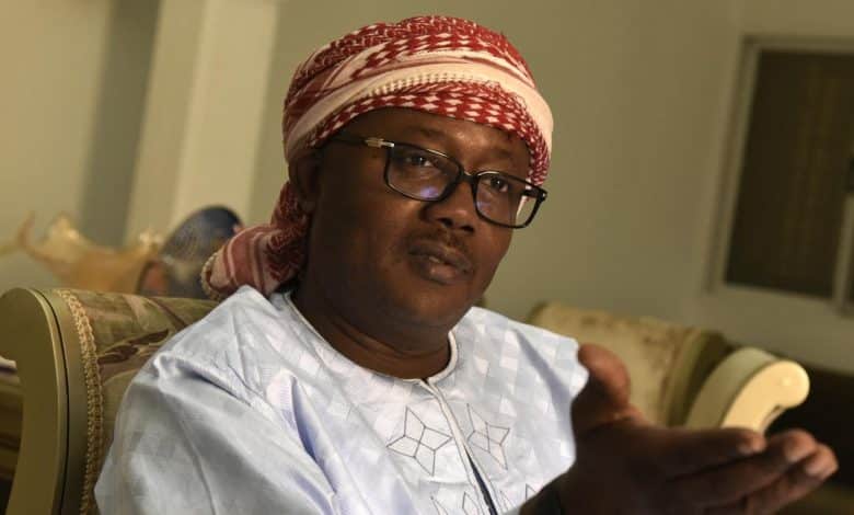 Umaru Cissoco Embalo à Conakry pour négocier la libération d’Alpha Condé