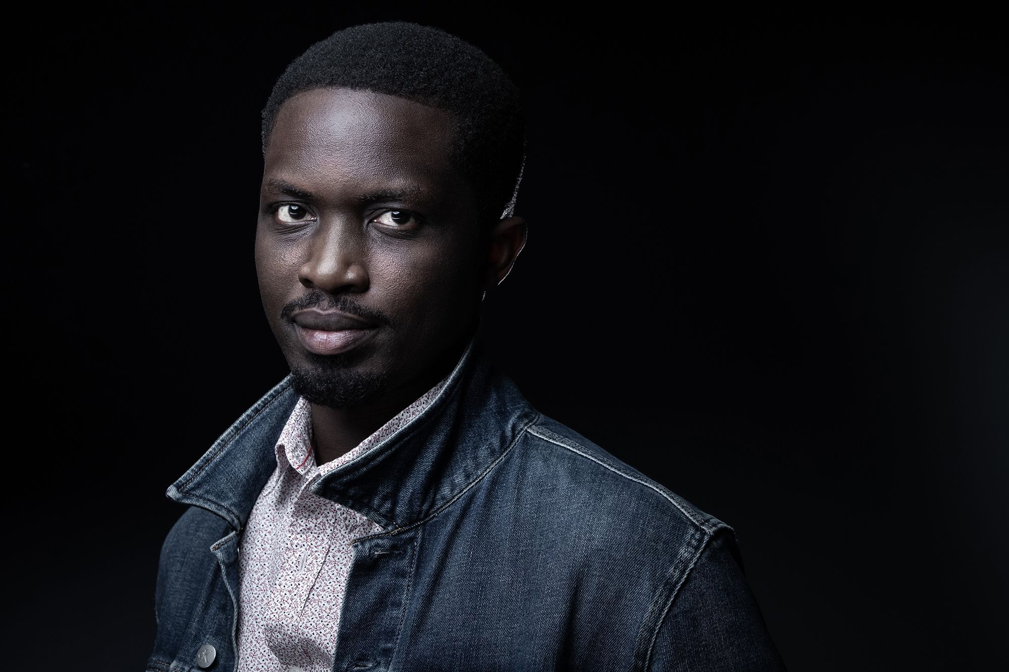 Le Sénégalais Mohamed Mbougar Sarr décroche le prix Goncourt 2021