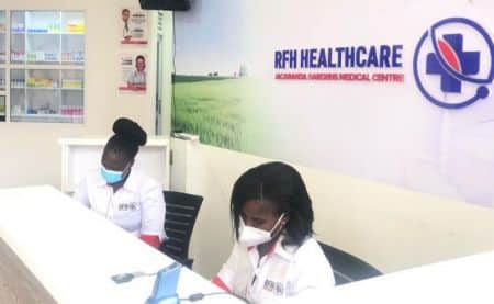 AfricInvest signe un partenariat avec la société kényane RFH Healthcare