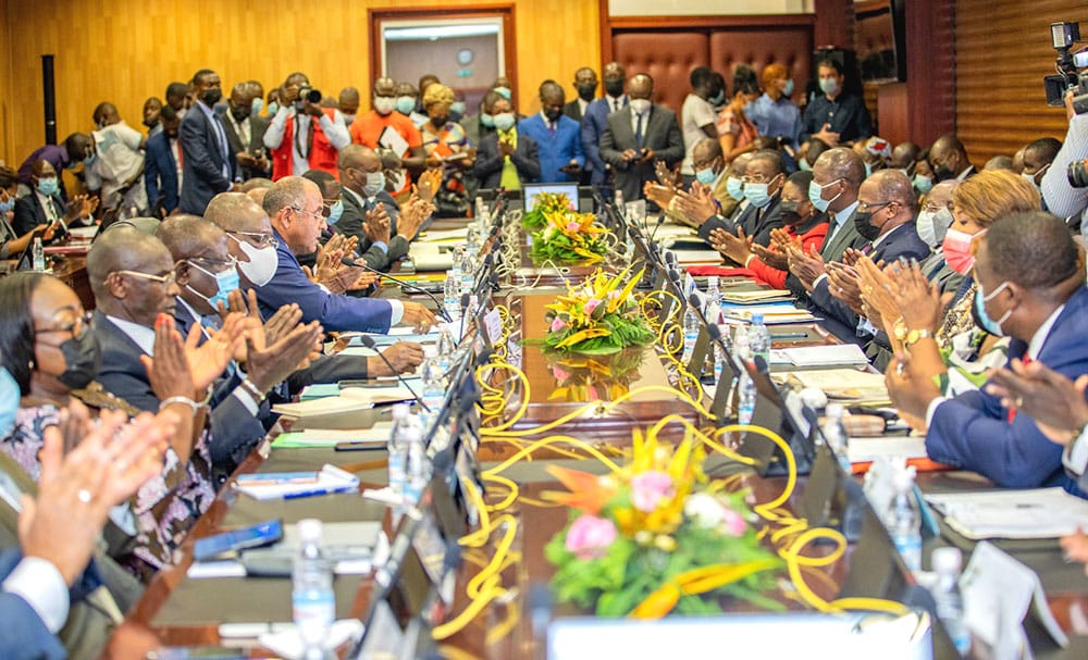 Côte d’Ivoire : reprise du dialogue politique, deux ans après son lancement