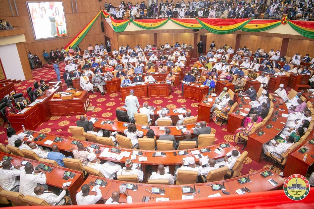Ghana : le parlement approuve une nouvelle taxe sur les transactions électroniques