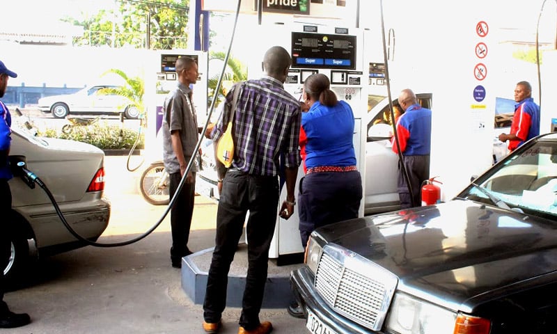 Pénurie de produits pétroliers à Kinshasa, les sociétés rassurent