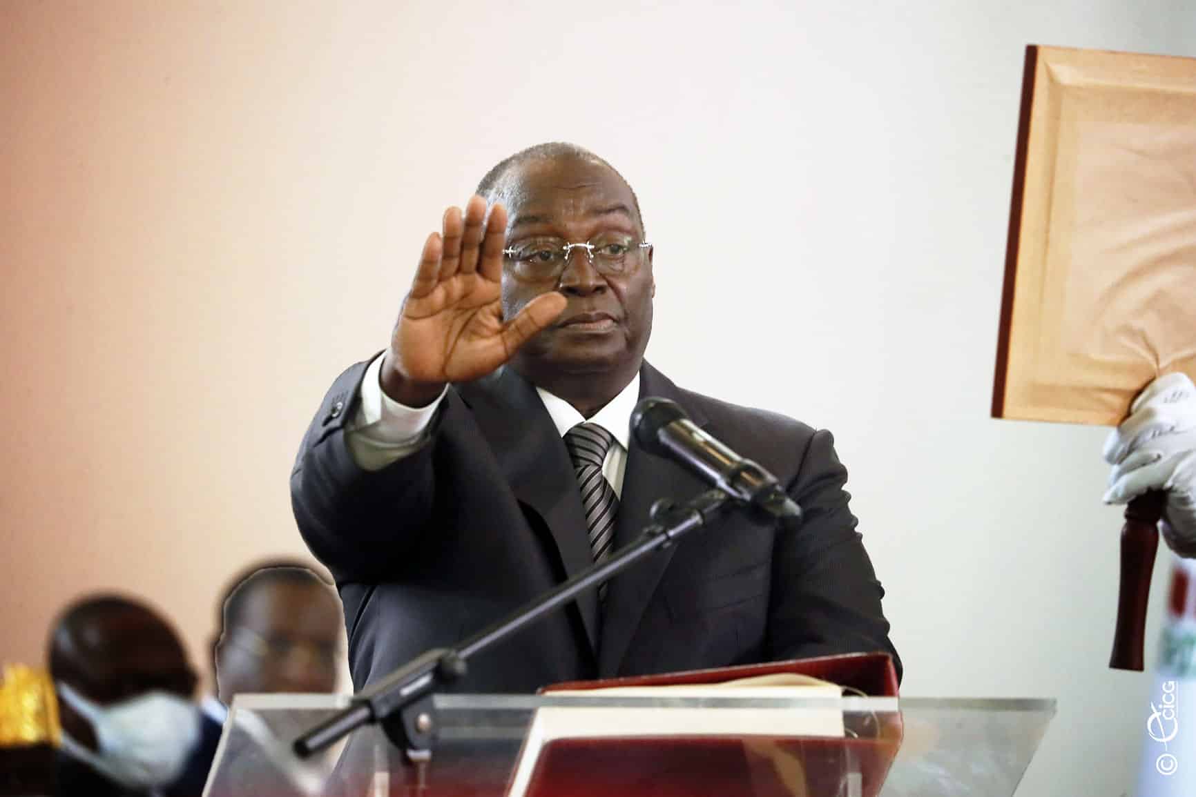 Côte d’Ivoire&nbsp;: Tiémoko Meyliet Koné prête serment