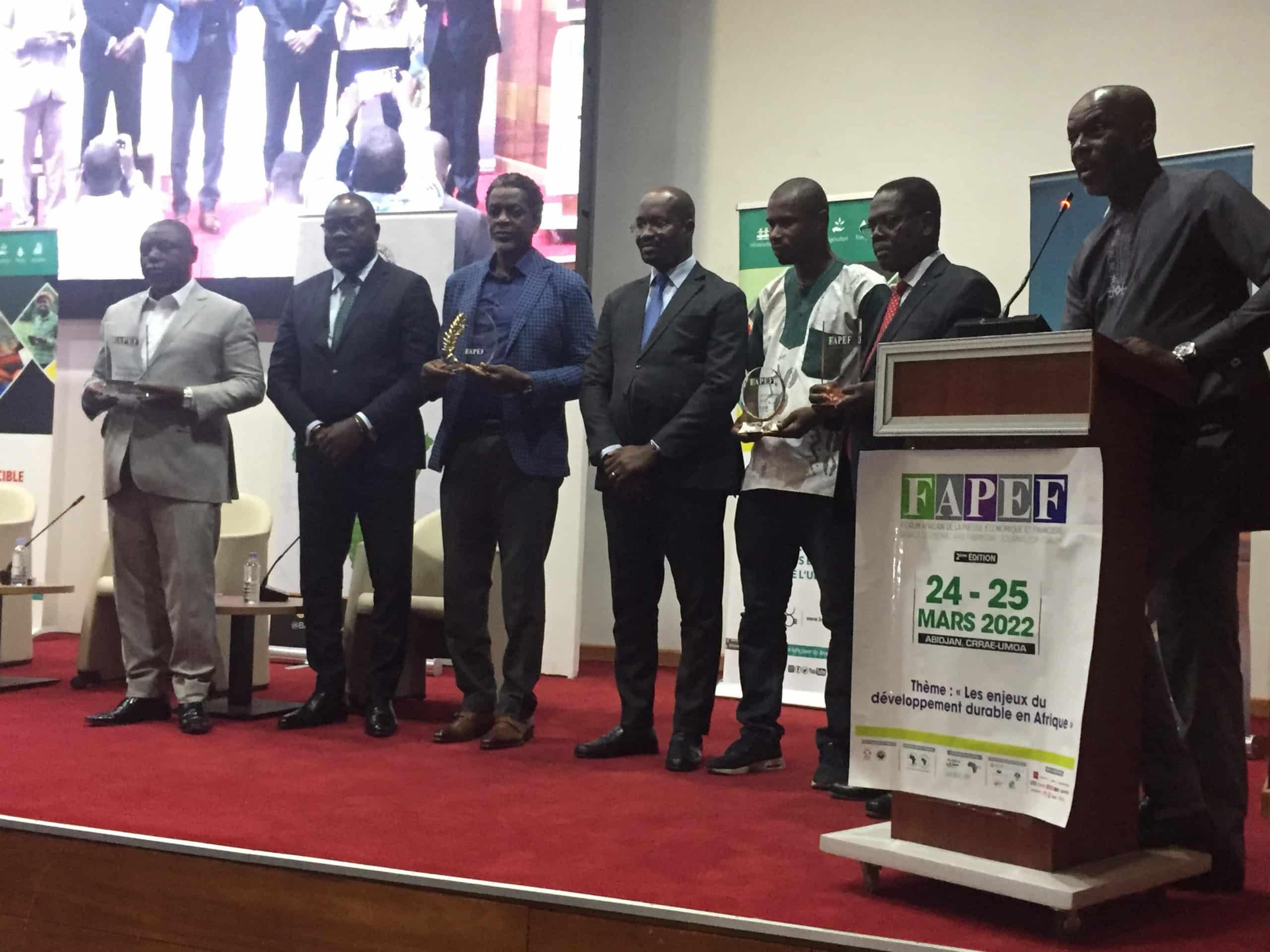Côte d’Ivoire : un forum pour promouvoir le journalisme de développement en Afrique