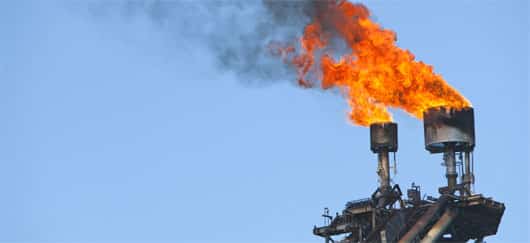 Le volume de gaz torché atteint 144 milliards de mètres cubes en 2021 (Banque mondiale)