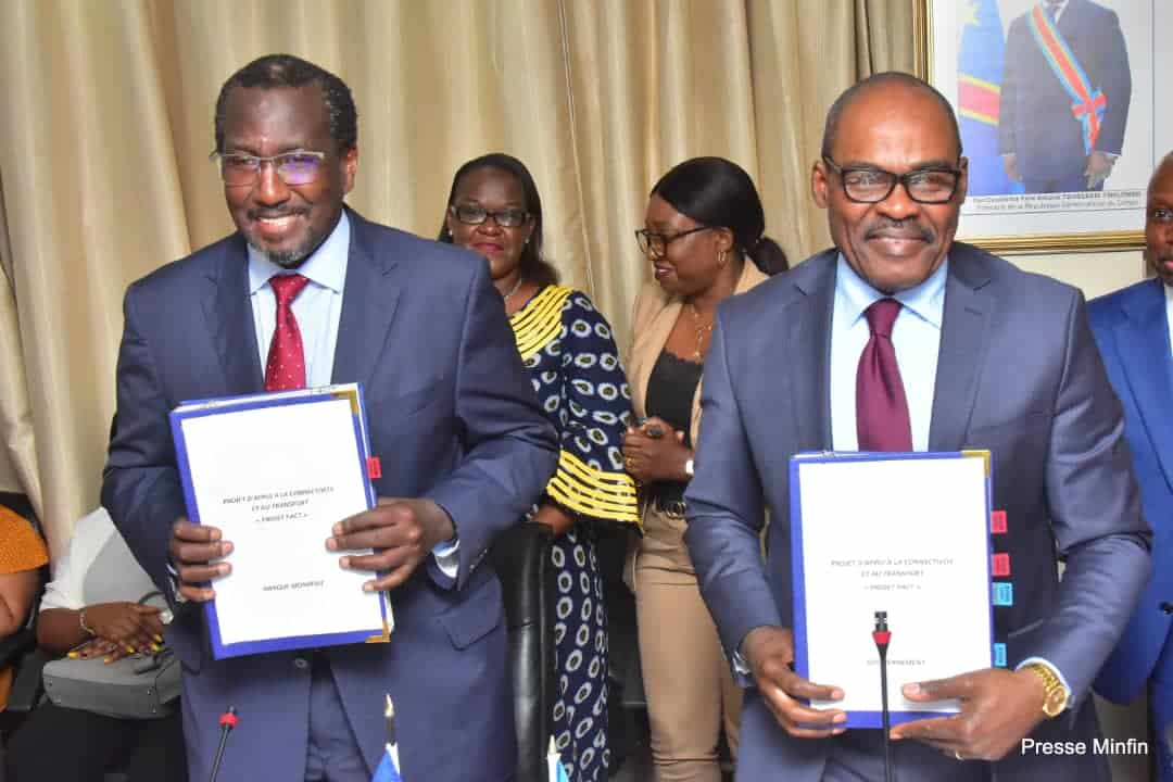 La RDC et la Banque mondiale signent deux accords de financement de 750 millions USD