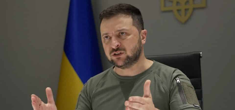 Guerre en Ukraine : le président Zelensky accuse Moscou de créer une crise alimentaire en Afrique