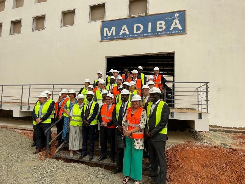 La Banque européenne d’investissement (BEI) finance à hauteur de 75 M€ l’Institut Pasteur de Dakar pour sa nouvelle usine de production de vaccins