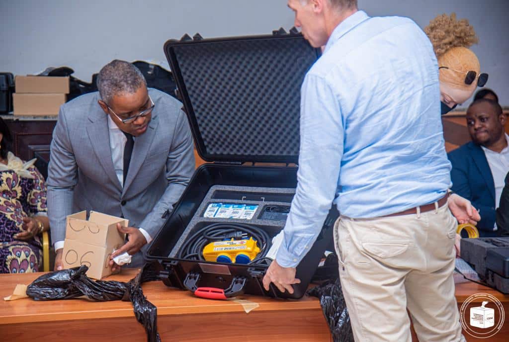 Élections en RDC : la coréenne Miru Systems s’offre le marché des kits d’acquisition pour 93,7 millions USD
