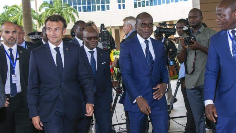 Afrique: au delà du chassé croisé entre Emmanuel Macron, Sergei Lavarov  et Anthony Blinken